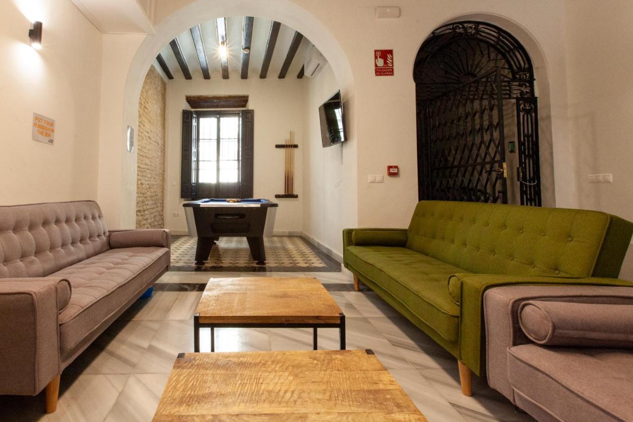Hostel Ibarra By Bossh! Hotels Seville Exterior photo