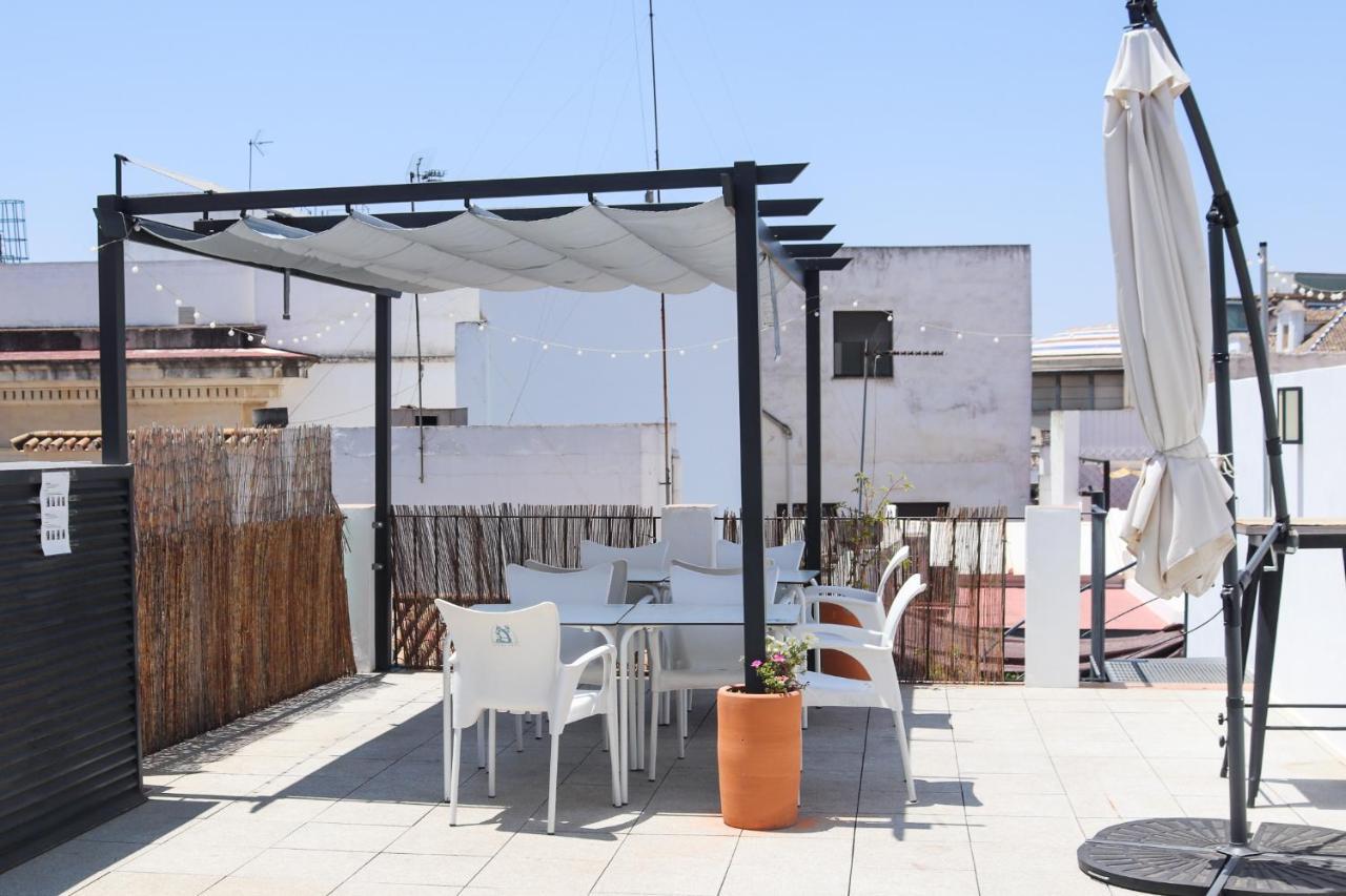 Hostel Ibarra By Bossh! Hotels Seville Exterior photo