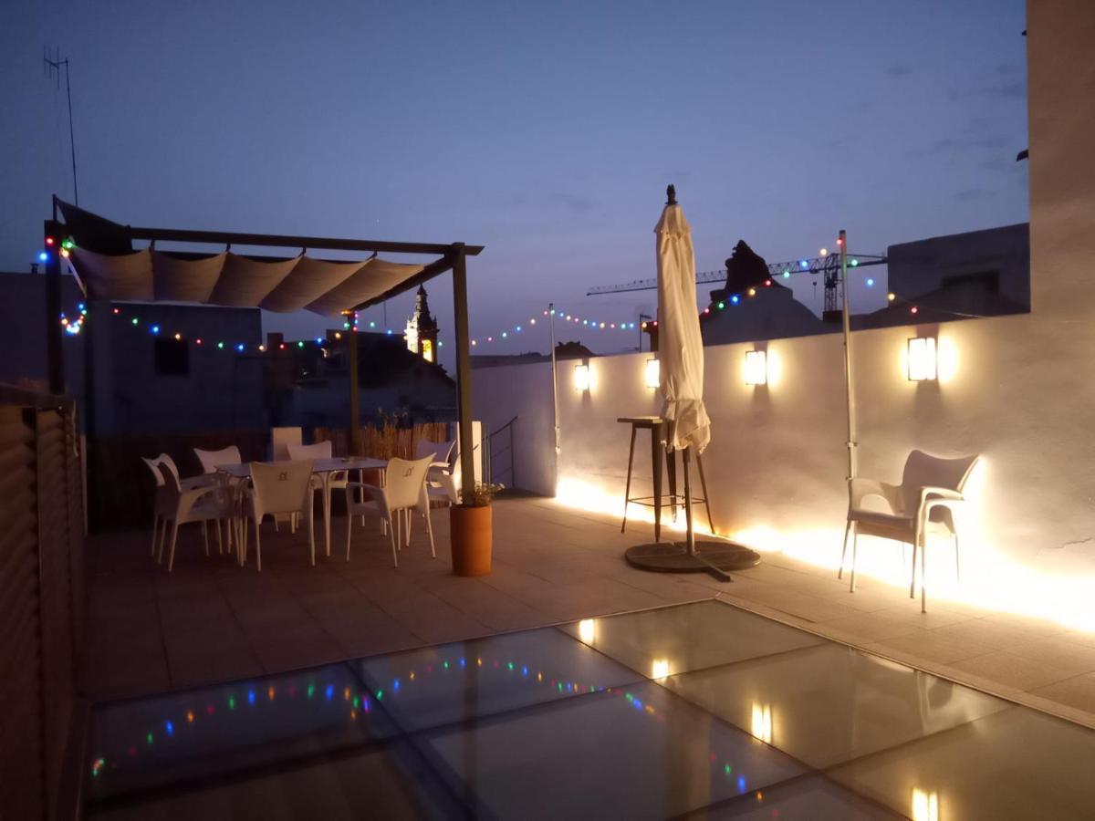 Hostel Ibarra By Bossh! Hotels Seville Exterior photo