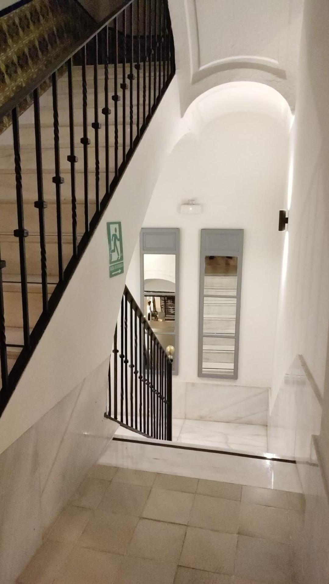 Hostel Ibarra By Bossh! Hotels Seville Exterior photo